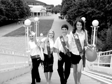 26.png (34054 bytes)