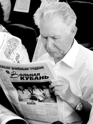 25.png (37567 bytes)