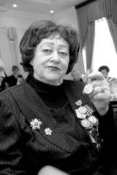 15.png (33279 bytes)